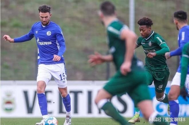 实风格之间 实风格之间