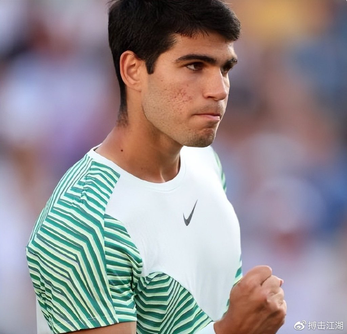 签下后卫蒂 签下后卫蒂