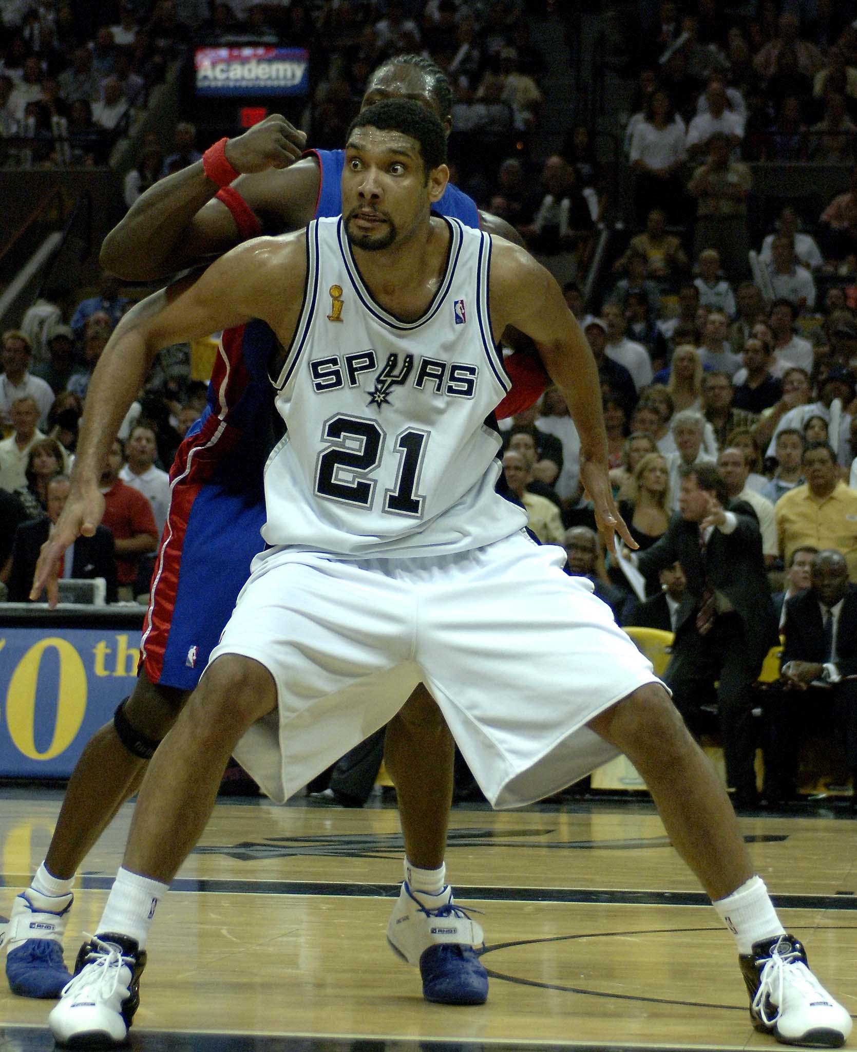 更是推动城 更是推动城